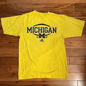 Adidas Michigan 2008 football tshirt